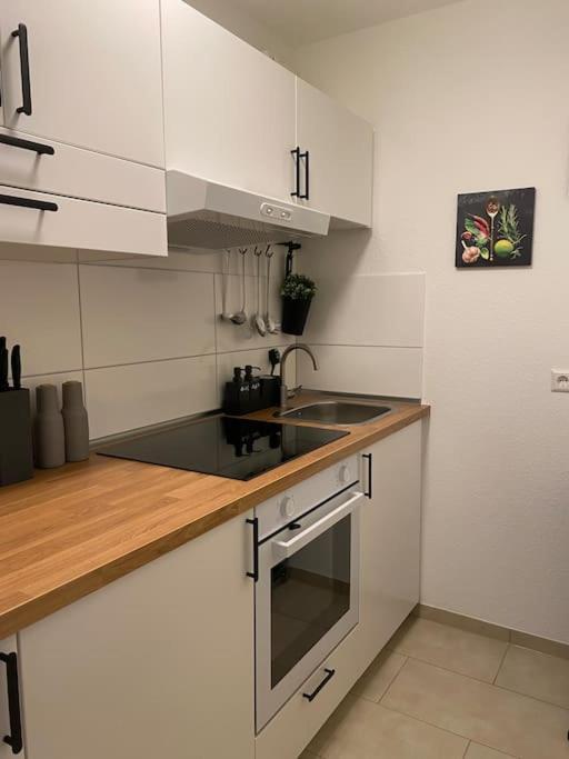 Design, Hochschule, Wildpark, Zentral, Waipu Tv, Netflix Apartment Pforzheim Bagian luar foto